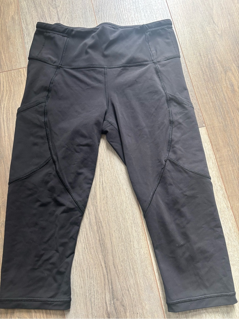 lululemon athletica Black Capris with Side Seam Detailing